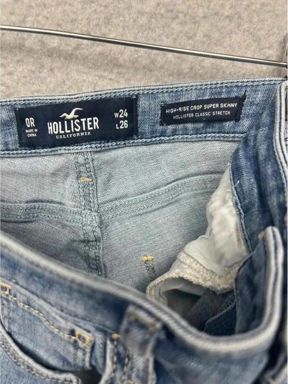 Hollister High Rise Crop Super Skinny Jeans Womens Size 0R Denim Classic Stretch